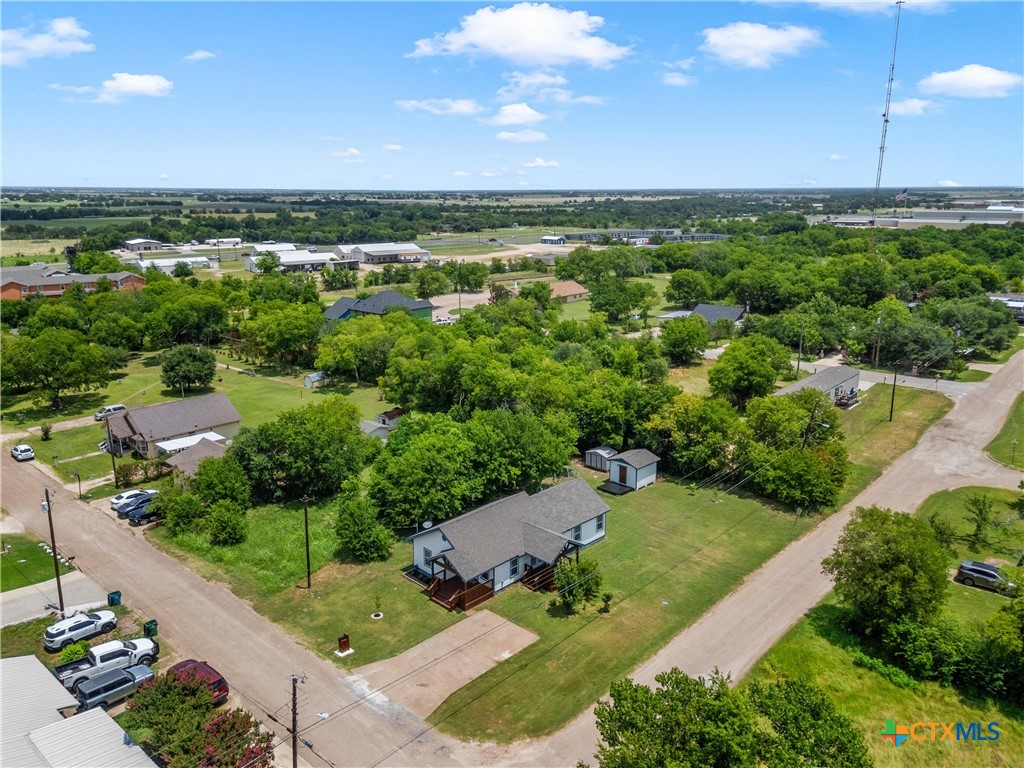 main property photo 37
