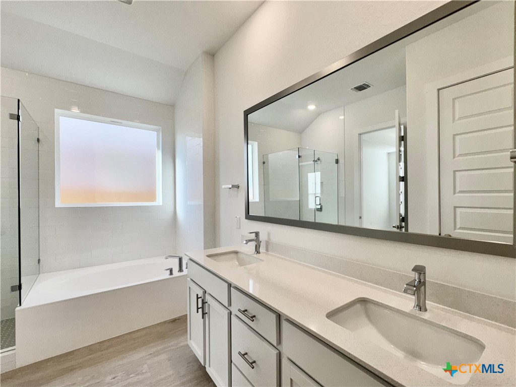 property viewer photo 29