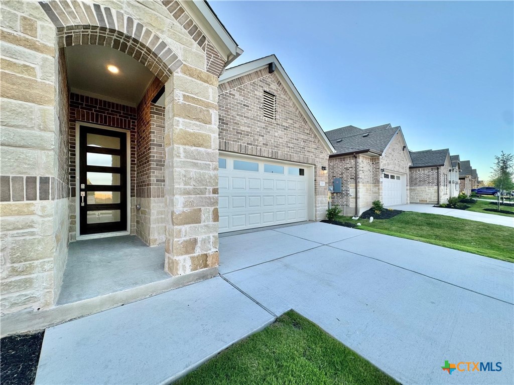 property viewer photo 3