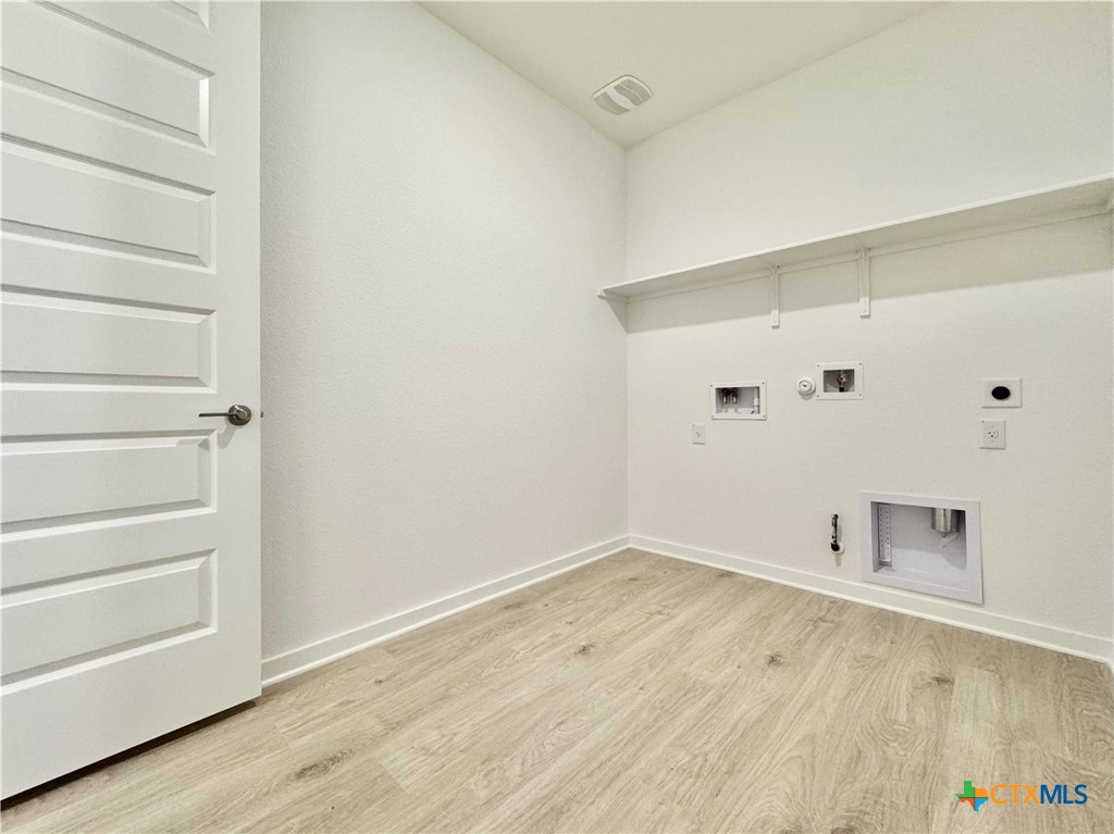 property viewer photo 30