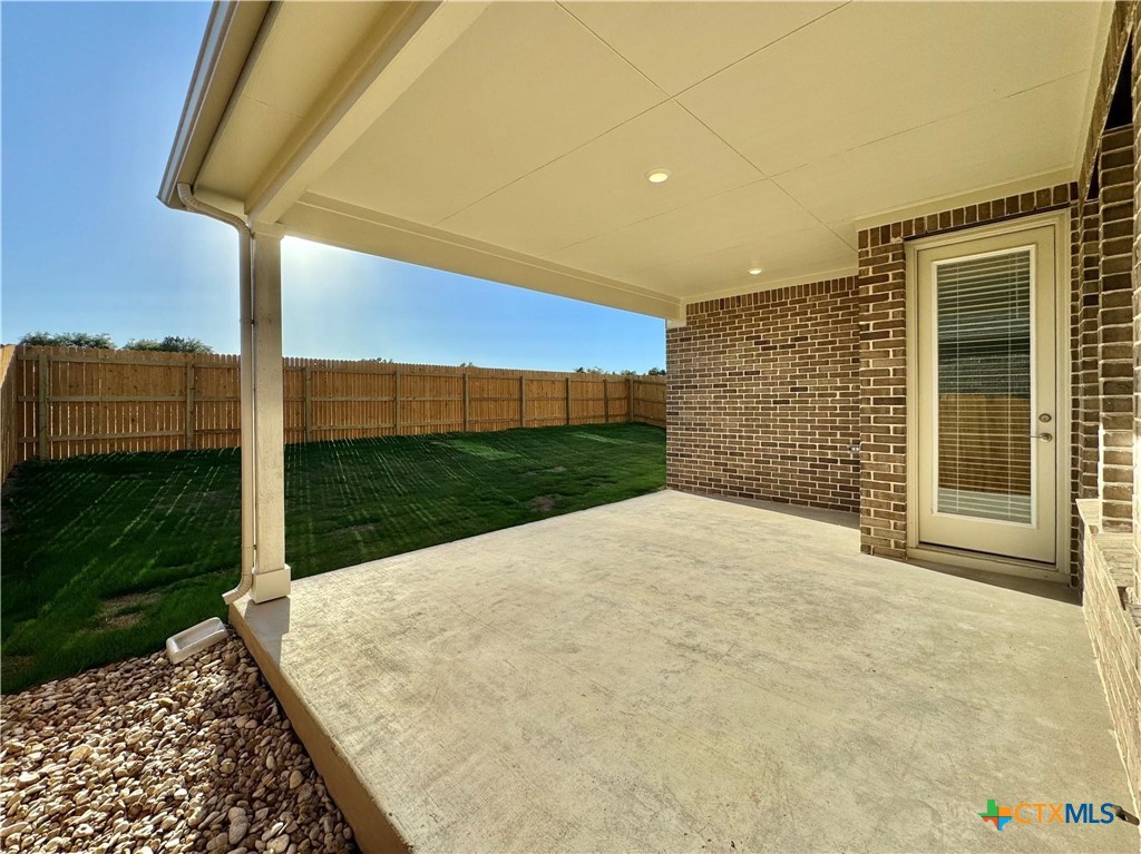 property viewer photo 36