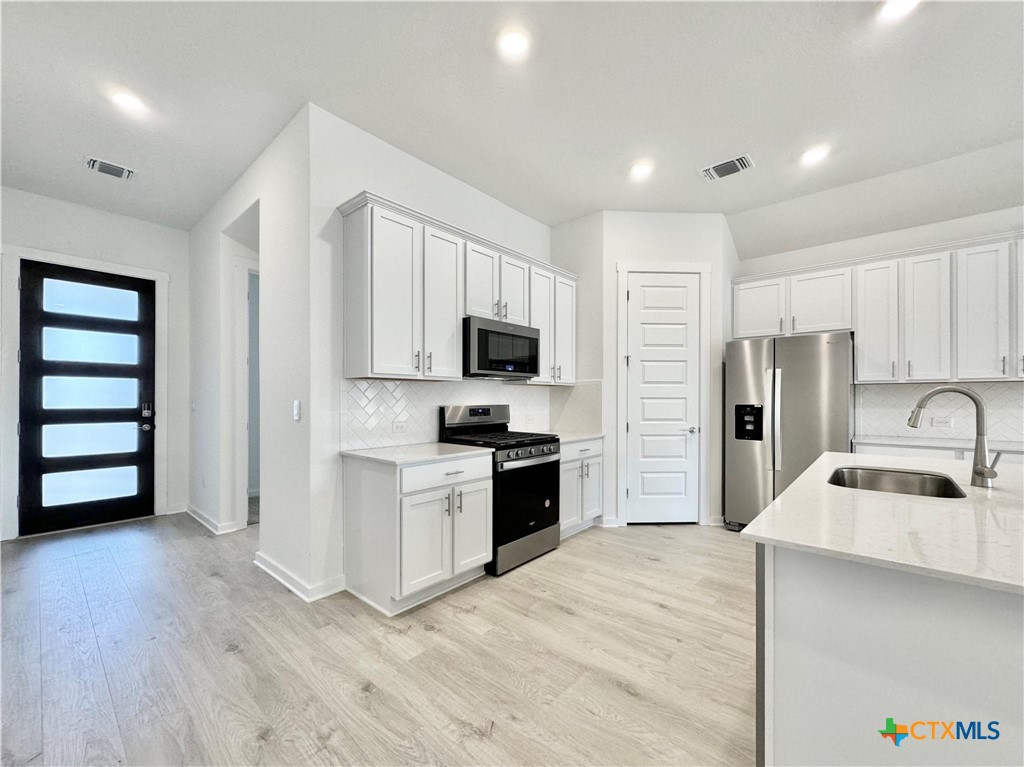 property viewer photo 5