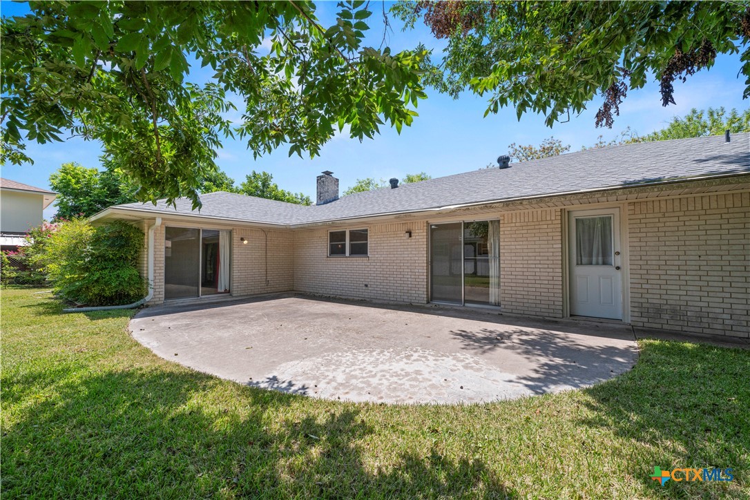 main property photo 32
