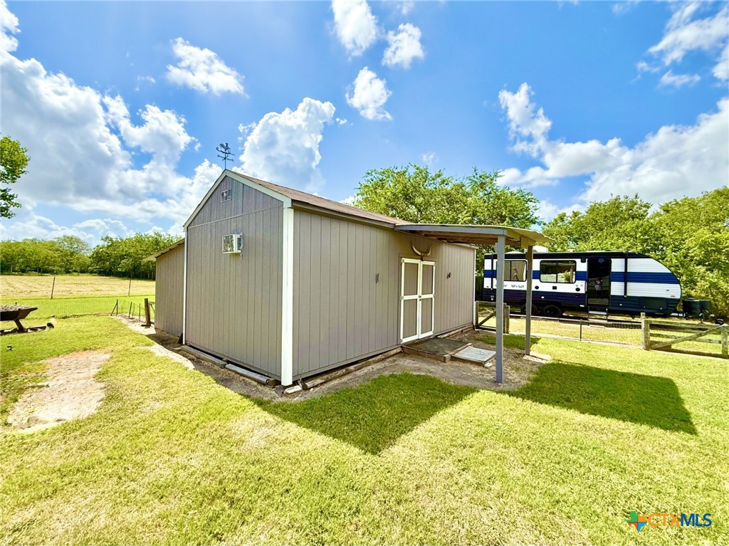 main property photo 25
