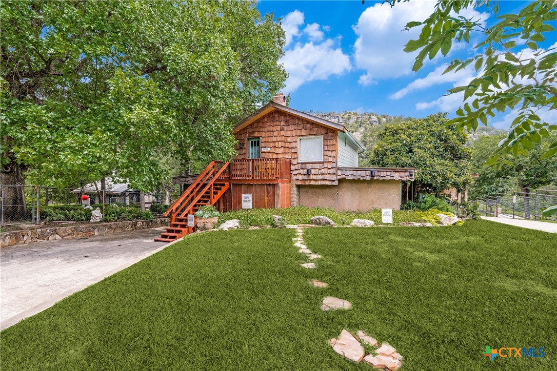 main property photo 11