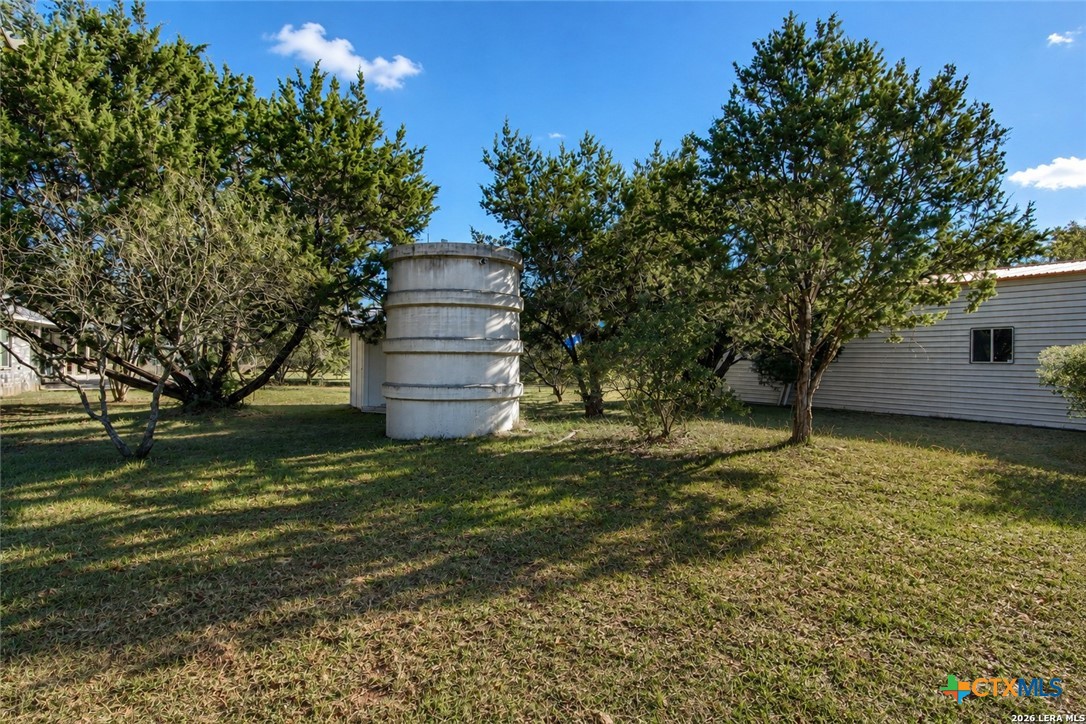 main property photo 30