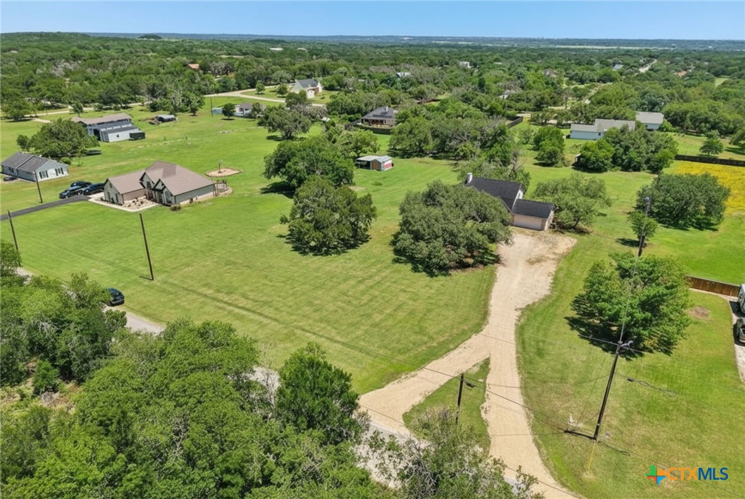 main property photo 41