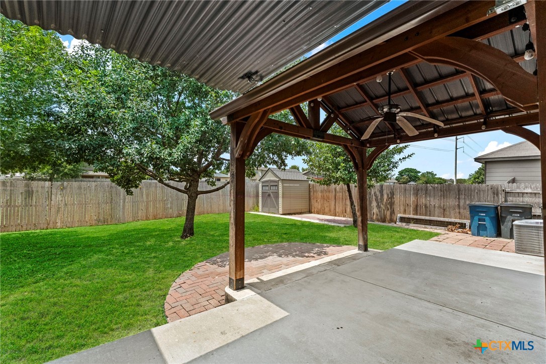 main property photo 26