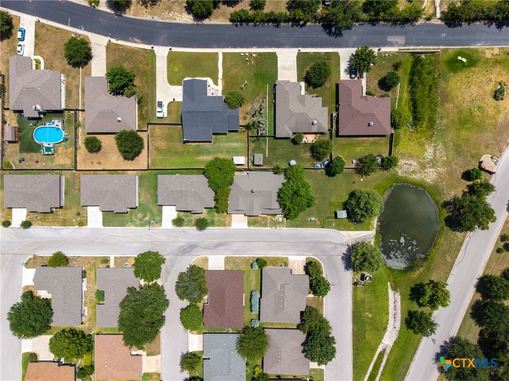 main property photo 36