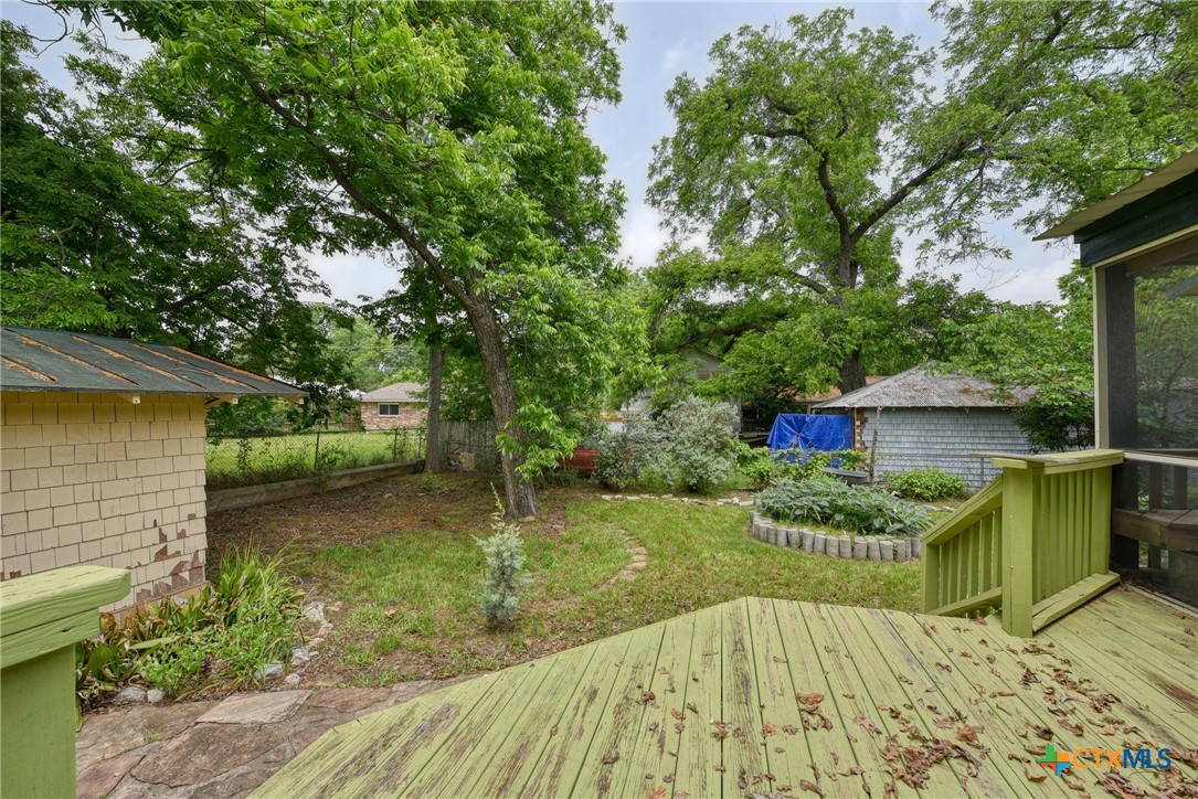 main property photo 14