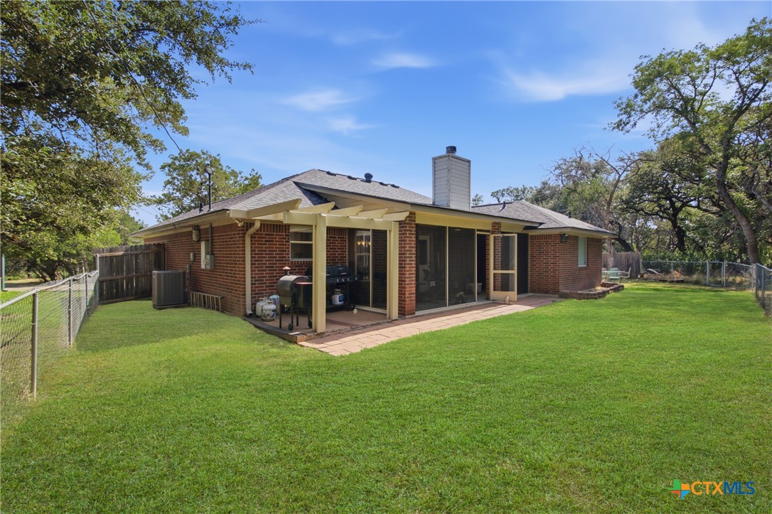 main property photo 26