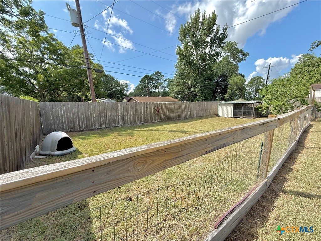 main property photo 44