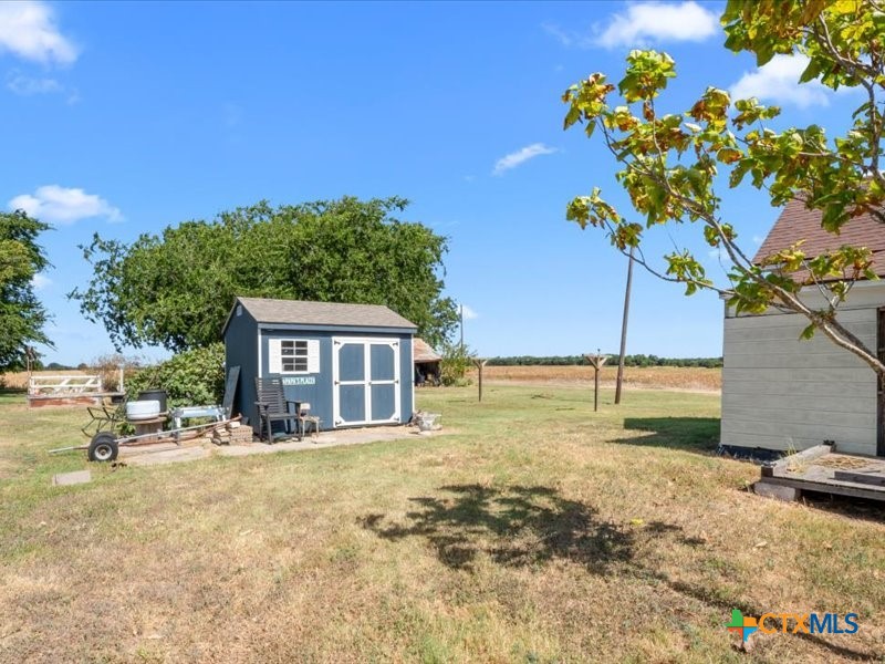 main property photo 16