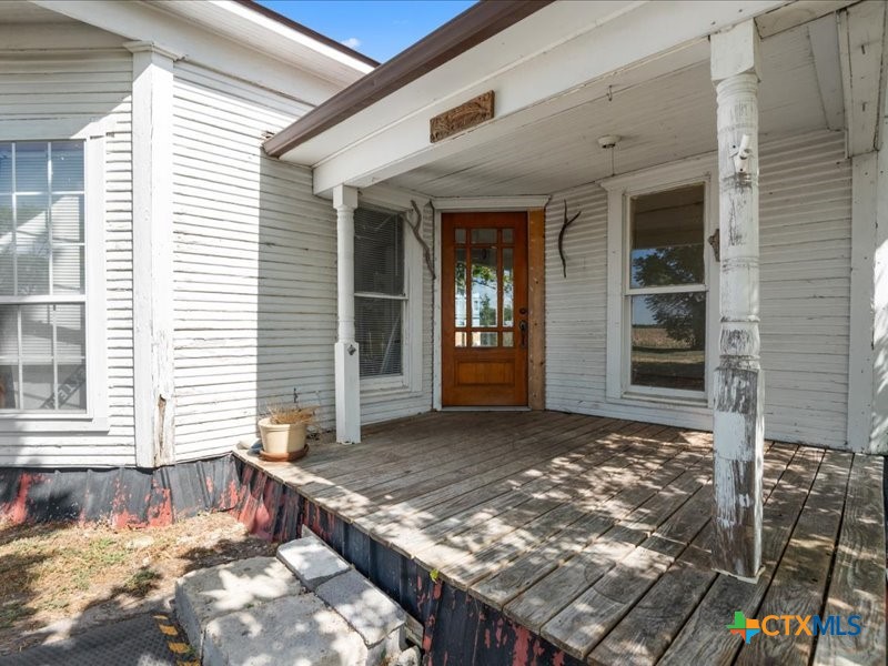 main property photo 3