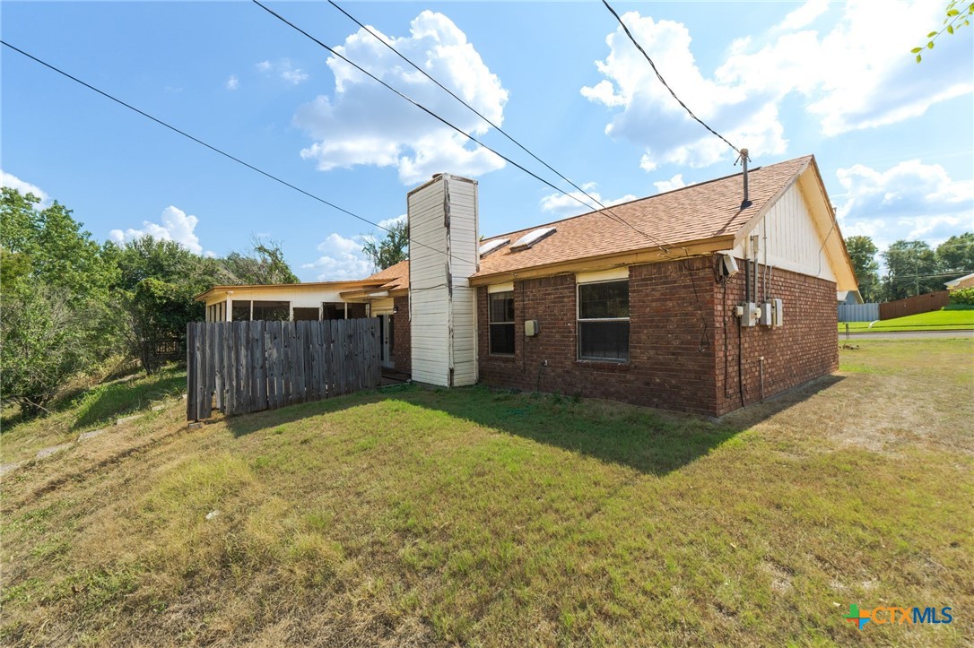 main property photo 20