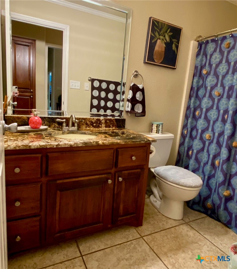 main property photo 25