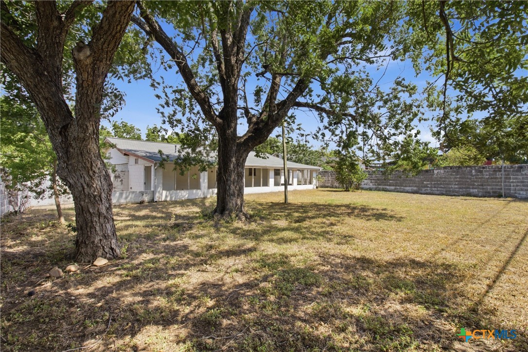 main property photo 26