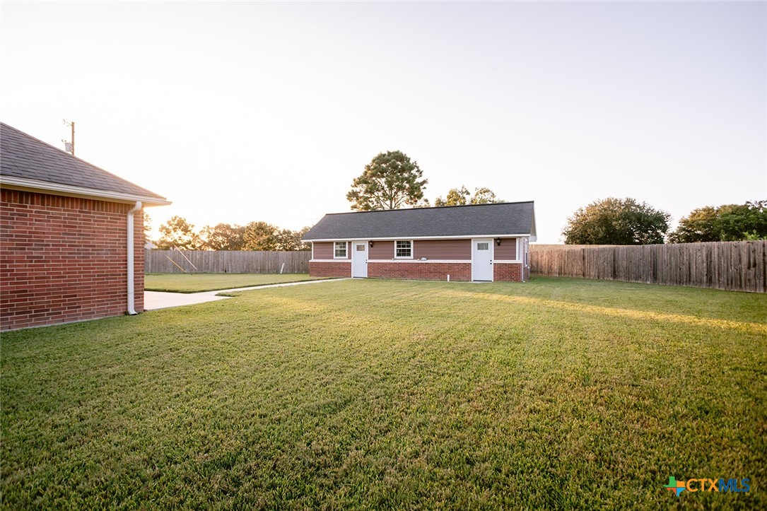 main property photo 36