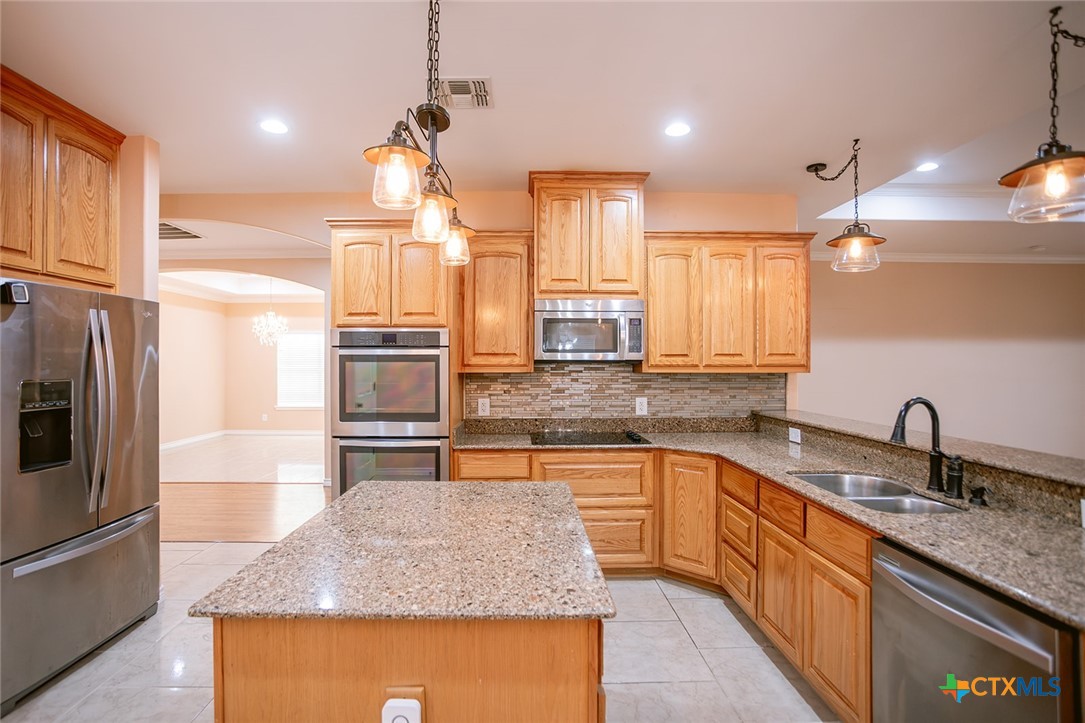 main property photo 8