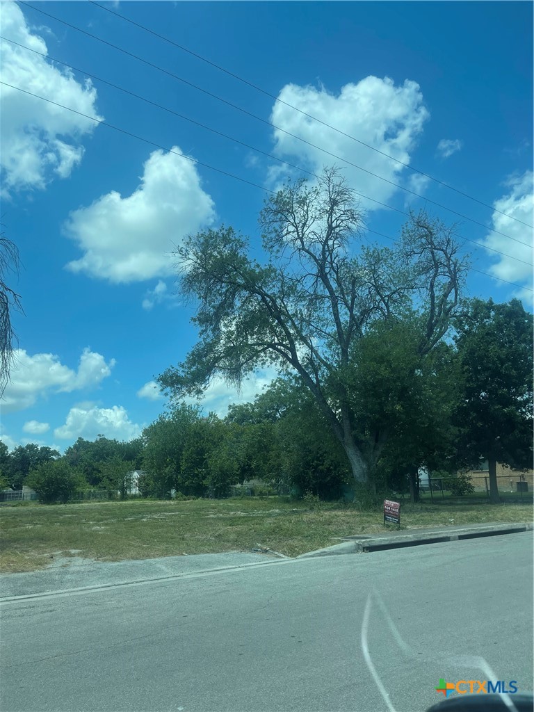 main property photo 6