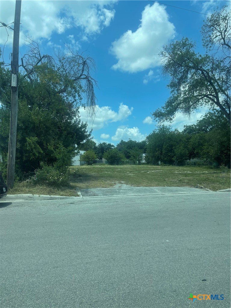 main property photo 7