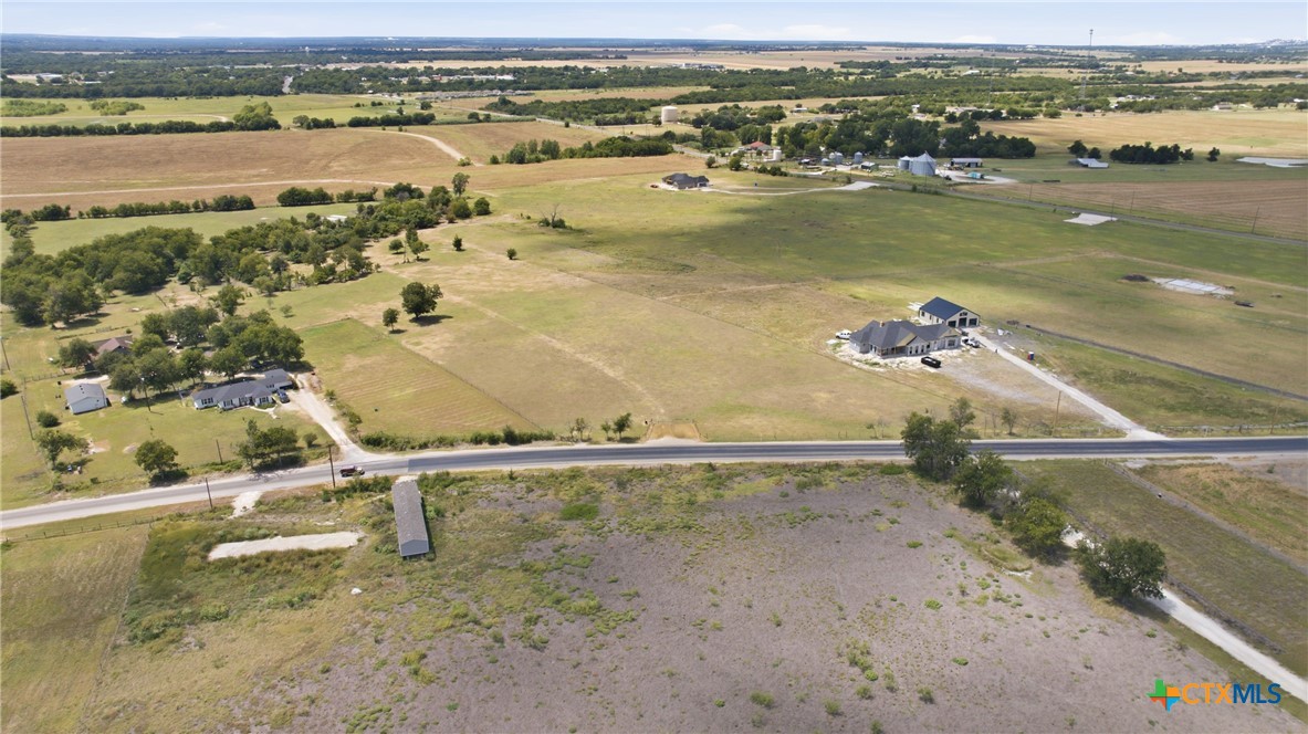 main property photo 11