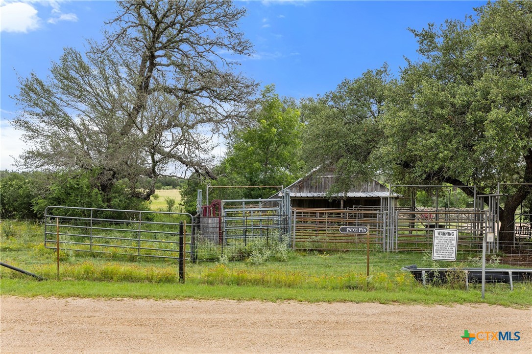 main property photo 33