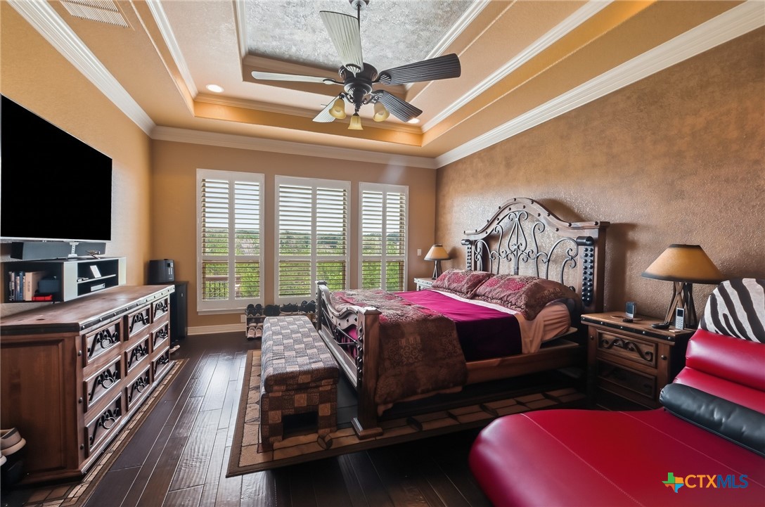main property photo 20