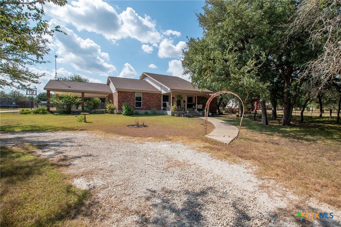 main property photo 32