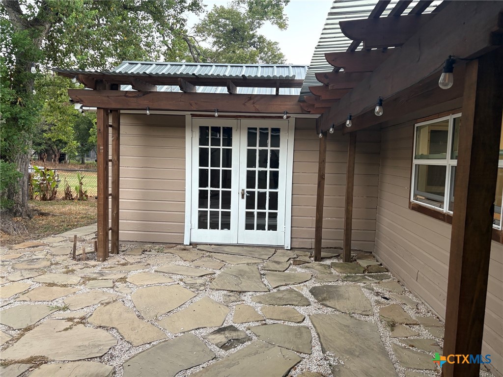 main property photo 6