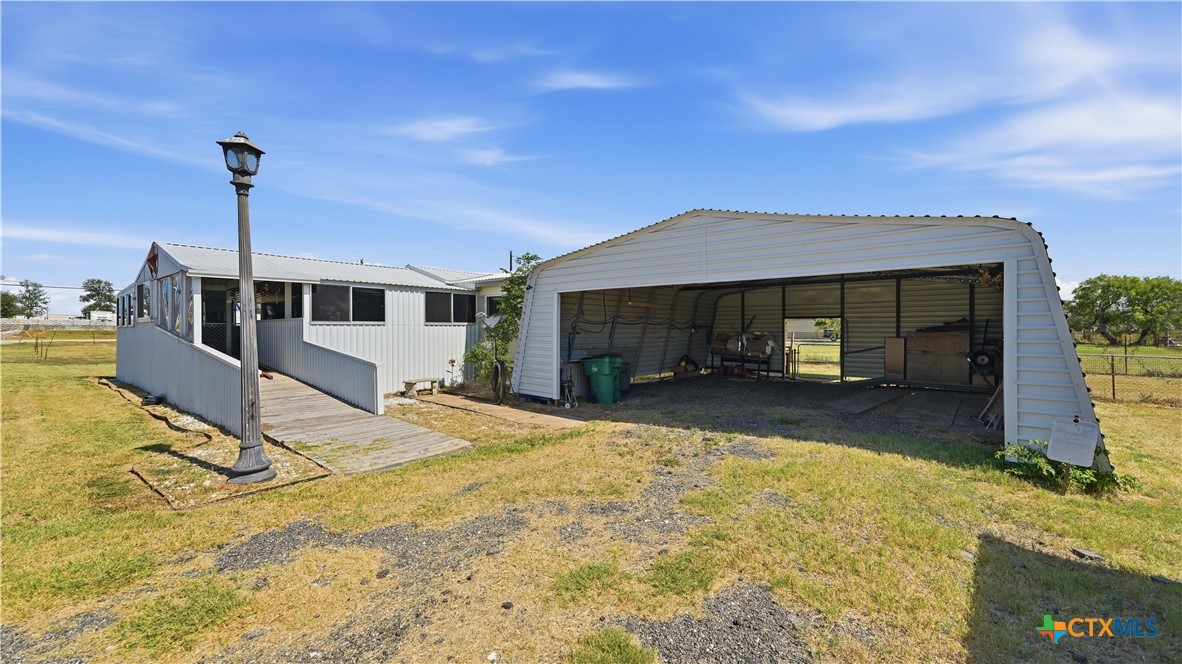 main property photo 17