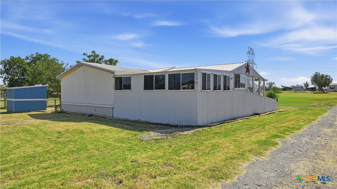 main property photo 18