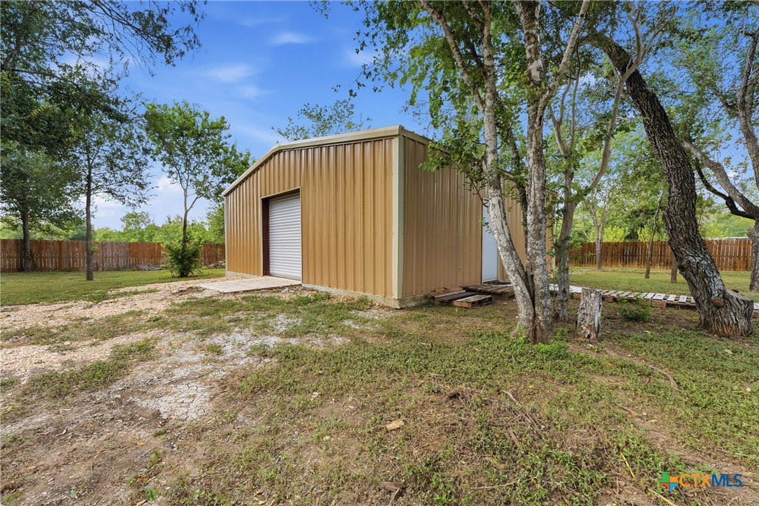 main property photo 43