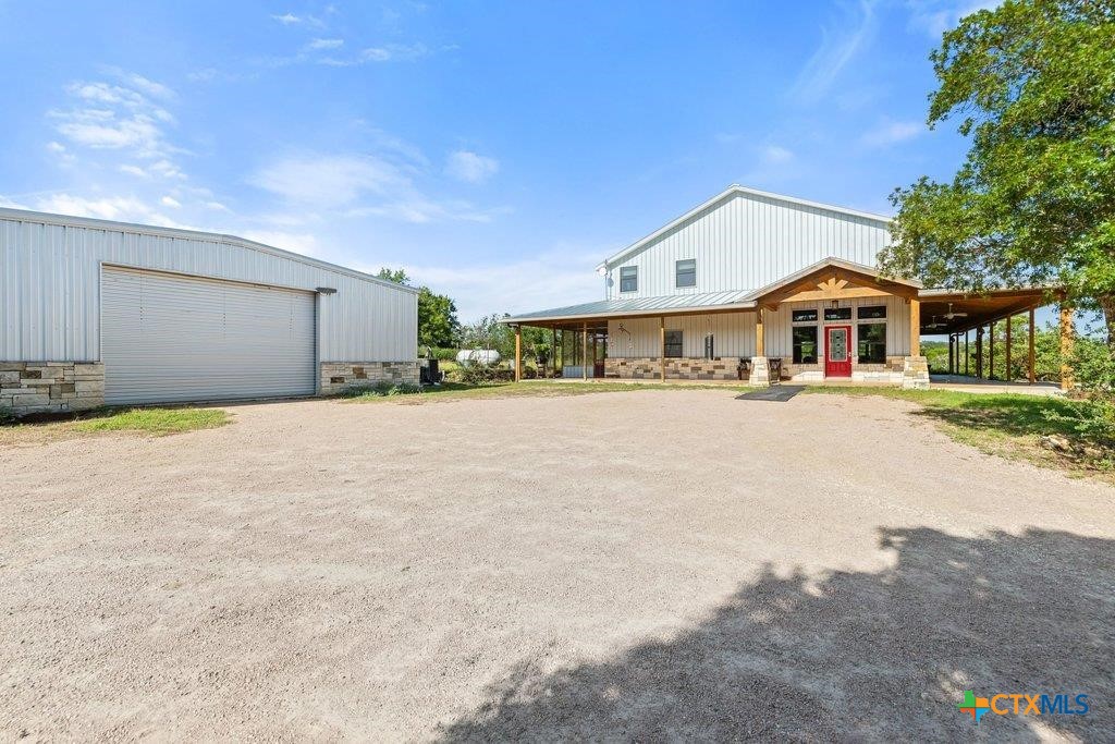 main property photo 32