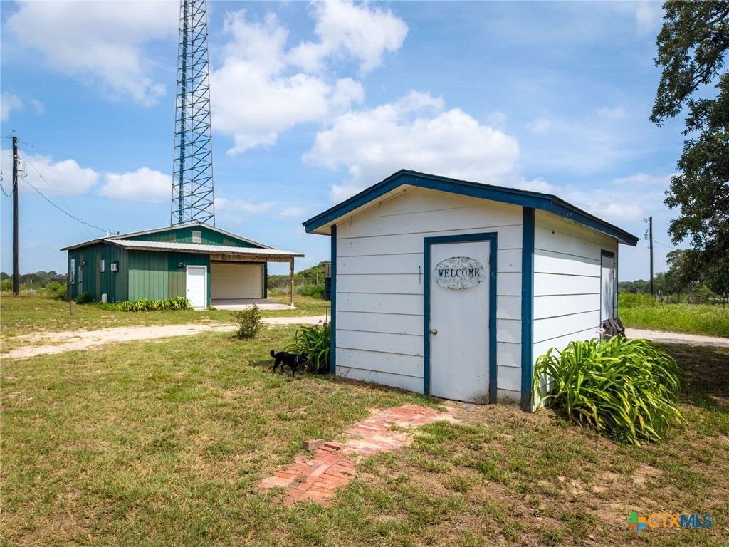 main property photo 10