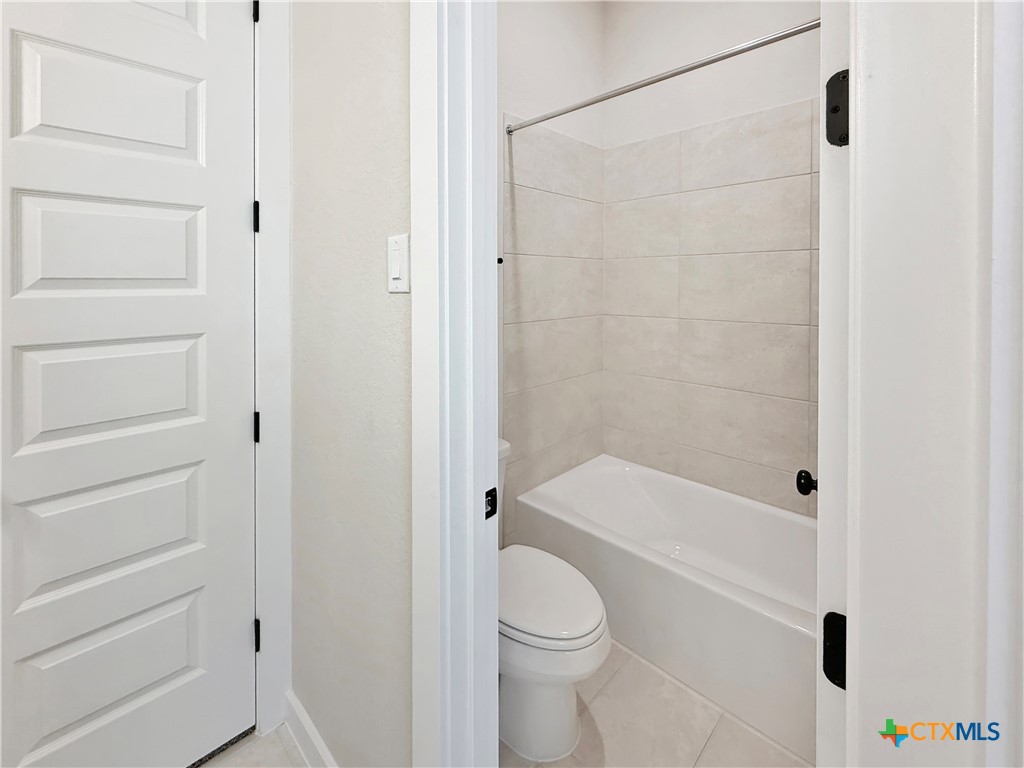 property viewer photo 19