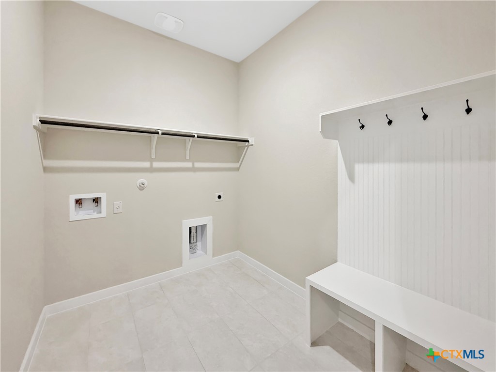 property viewer photo 25