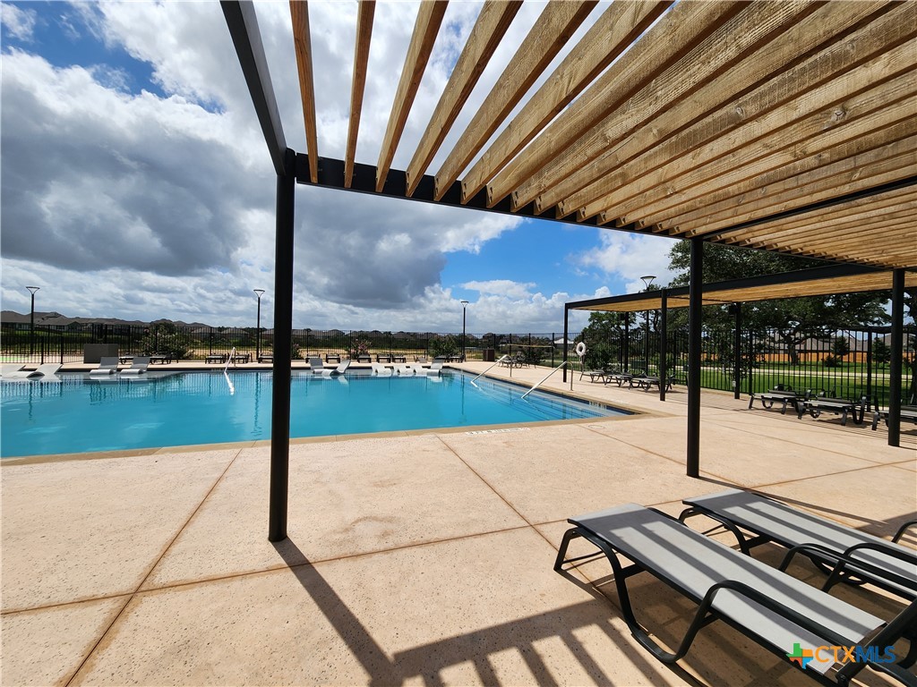 property viewer photo 32