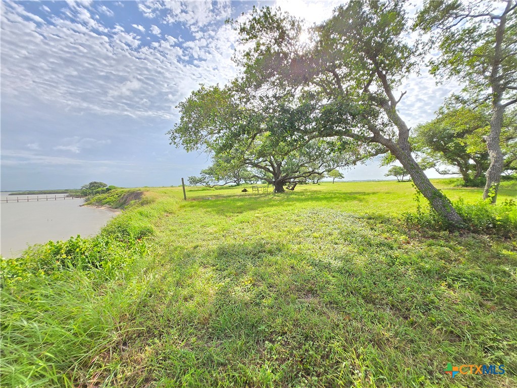 main property photo 29