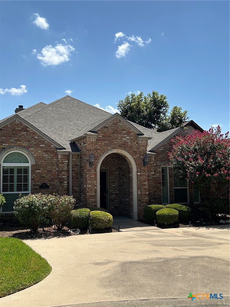 main property photo 2