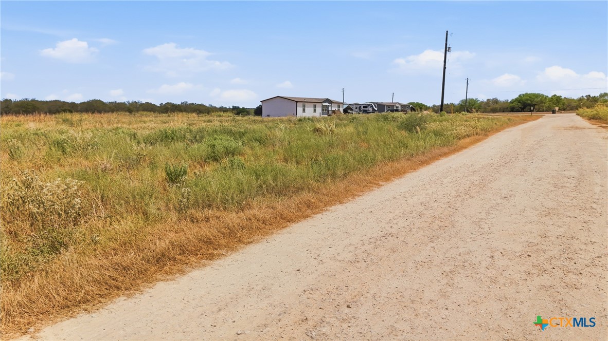 main property photo 11
