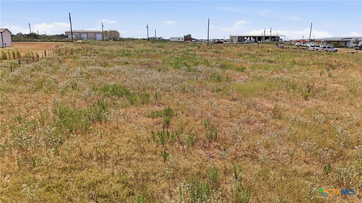 main property photo 9