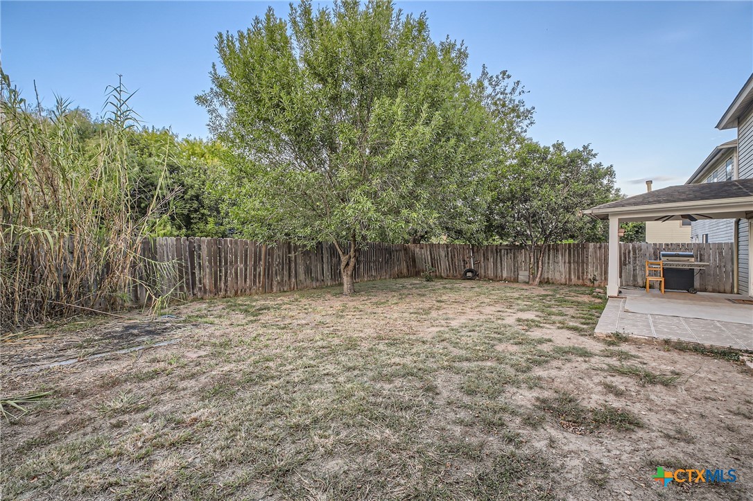 main property photo 24