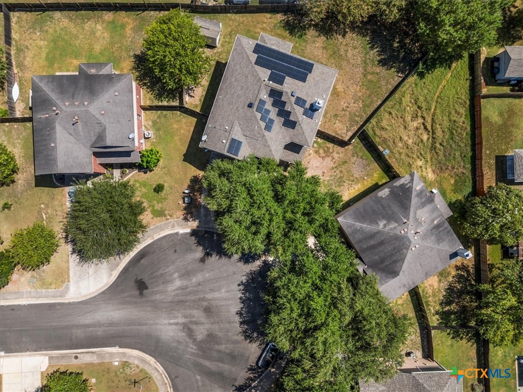 main property photo 37