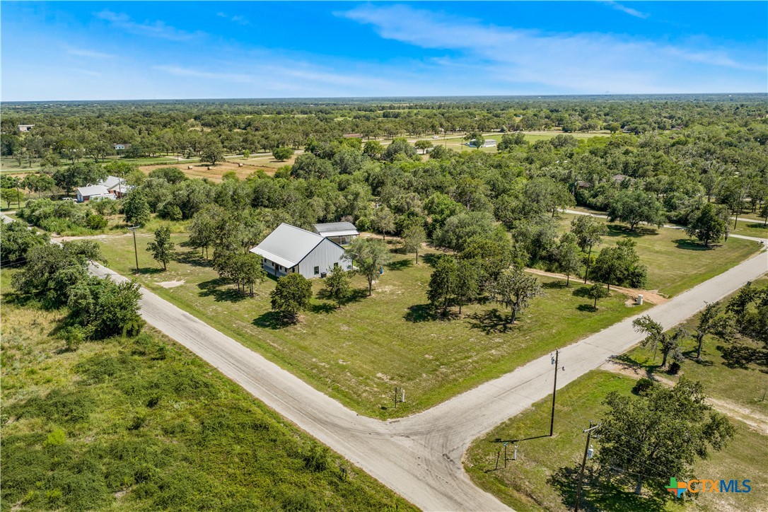 main property photo 34