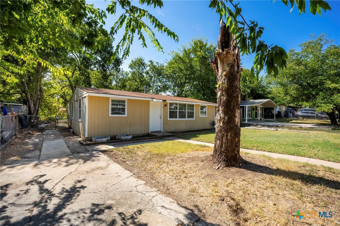 main property photo 5