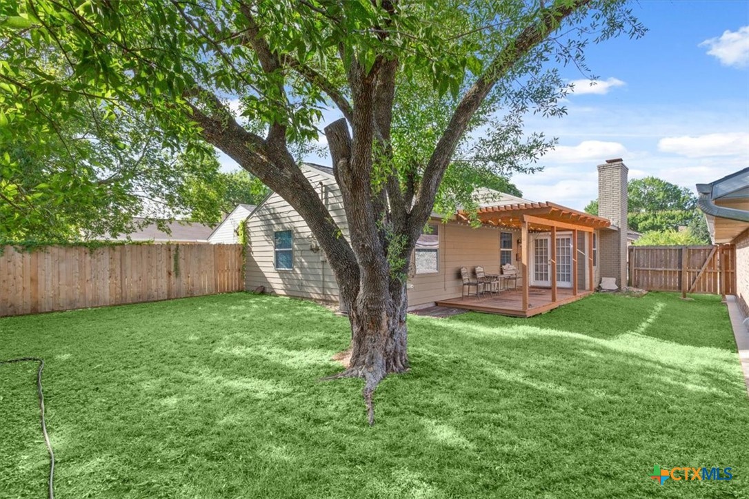 main property photo 22
