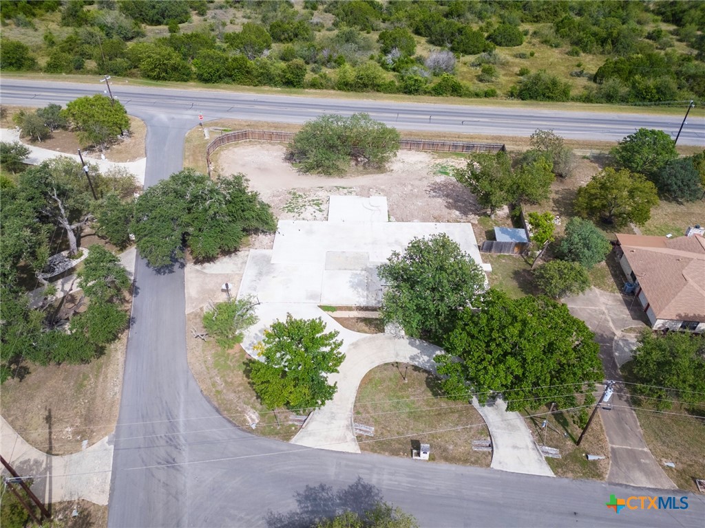 main property photo 19