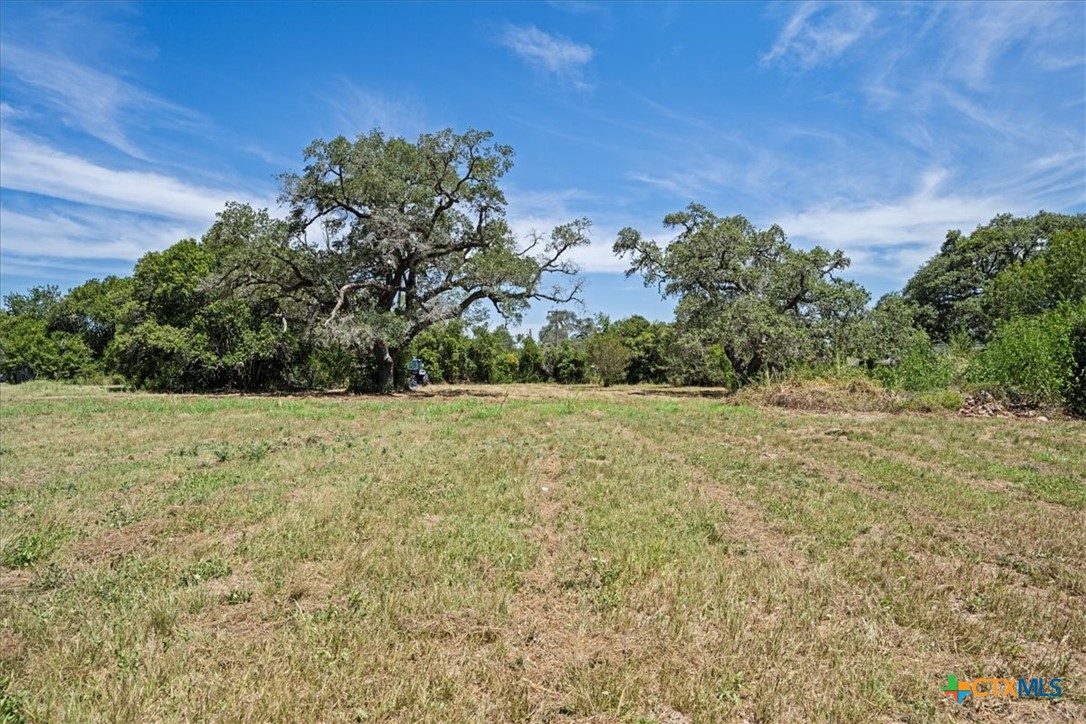 main property photo 27