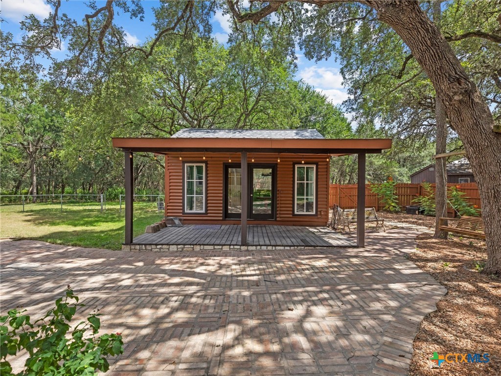 main property photo 38